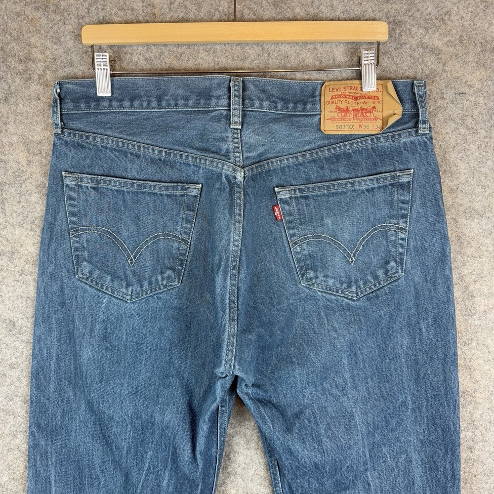 Levis 501XX Jeans Mens 35x32 Blue Straight Fit Button Fly VTG Y2K Whiskered - Picture 4 of 12